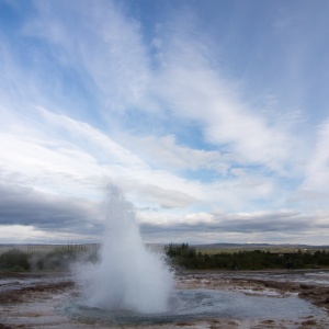 Geysir sets off